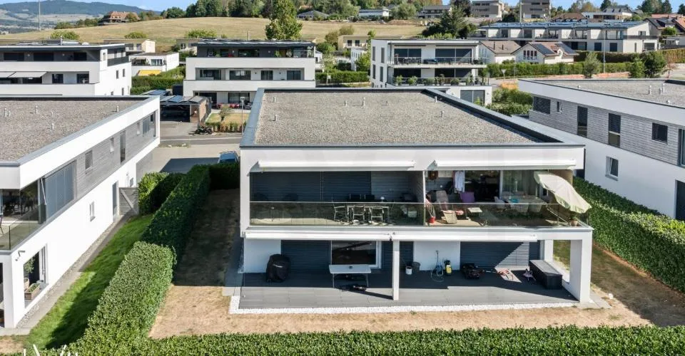 Prächtige 5.5-Zimmer-Dachwohnung mit Ausblick und exklusiver Lage, nur wenige Minuten vom Stadtzentrum entfernt! – Foto 15 von 26