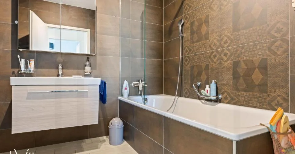 Prächtige 5.5-Zimmer-Dachwohnung mit Ausblick und exklusiver Lage, nur wenige Minuten vom Stadtzentrum entfernt! – Foto 23 von 26