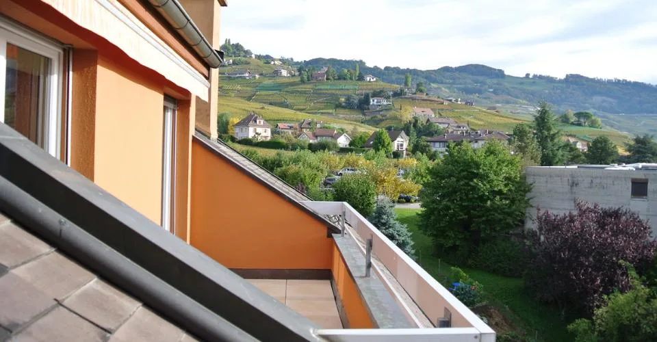 Superbo appartamento traversante con vista impareggiabile sul Lago di Ginevra – Cully