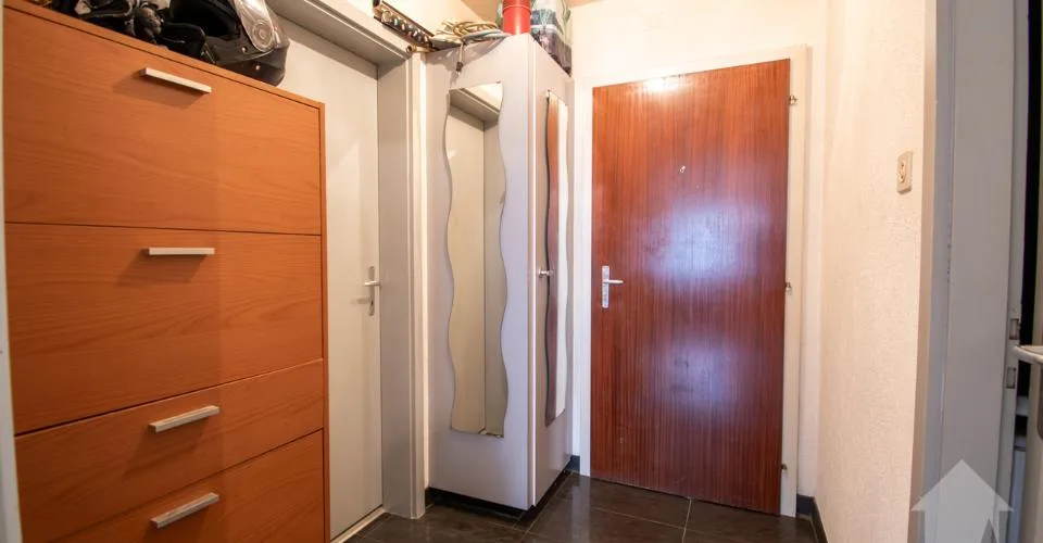 Saint-Maurice, appartement 3.5 pièces en attique – foto 17 di 18