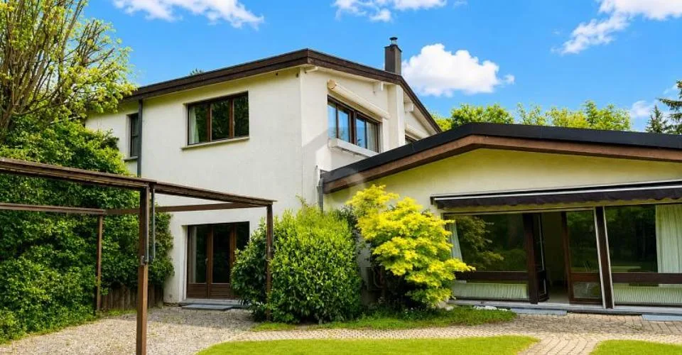 EXKLUSIV, GERÄUMIG UND EINZIGARTIG – Foto 6 von 12