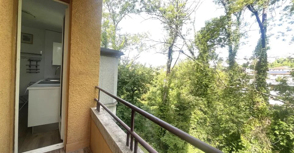 Meublé - Magnifique 2.5 p. 50 m2 – Foto 11 von 12