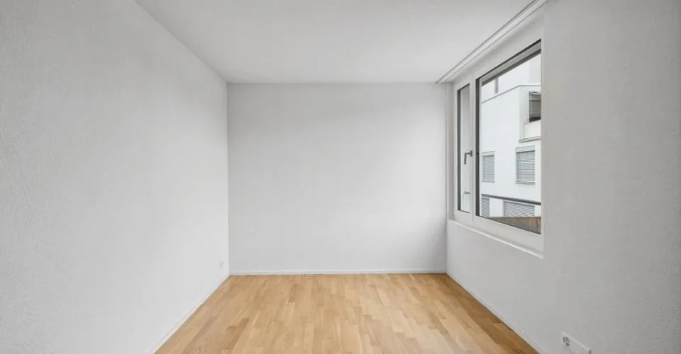 On the ground floor with two garden seats