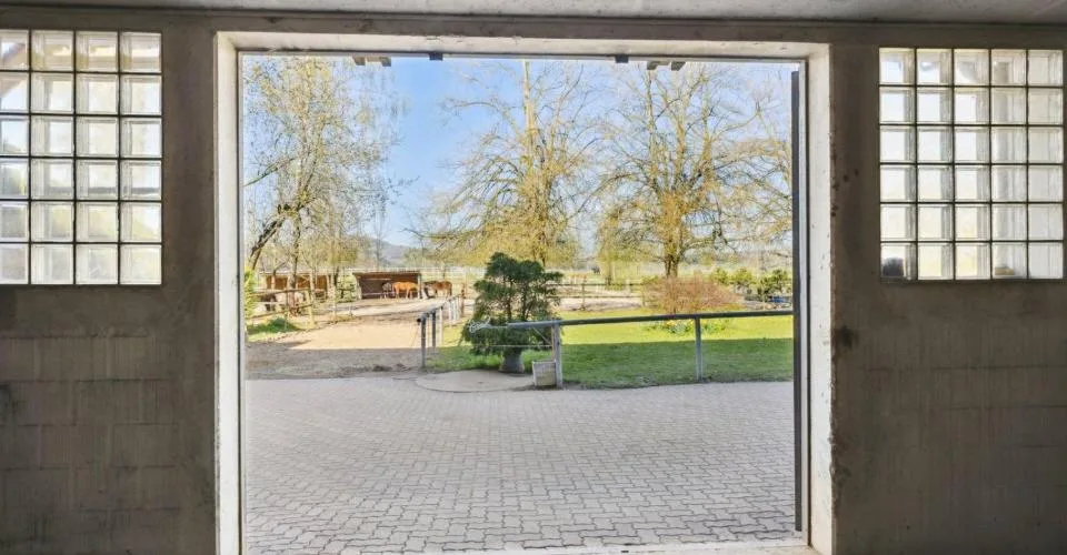 Exclusivité SOTHEBY'S Centre Equestre avec rendement – Foto 9 von 13