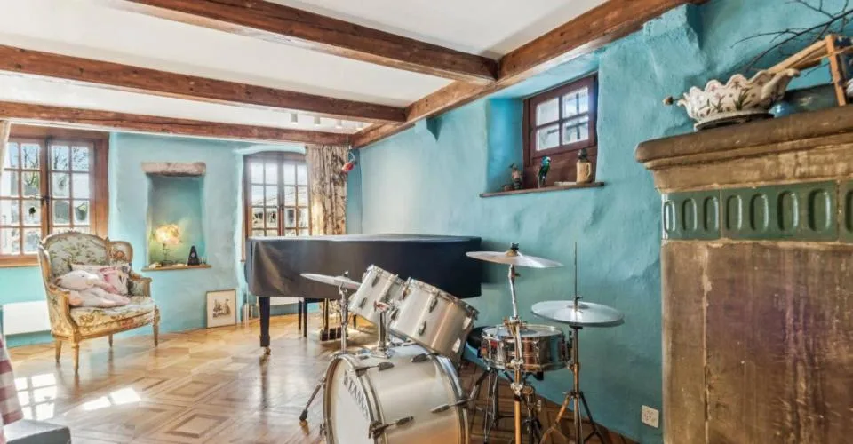Maison villageoise de caractère balcon en toiture avec très belle vue – Foto 6 von 26