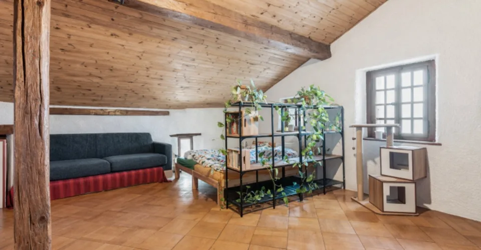 Maison villageoise de caractère balcon en toiture avec très belle vue – Foto 11 von 26