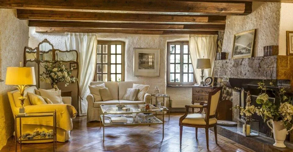 Maison villageoise de caractère balcon en toiture avec très belle vue – Foto 4 von 26