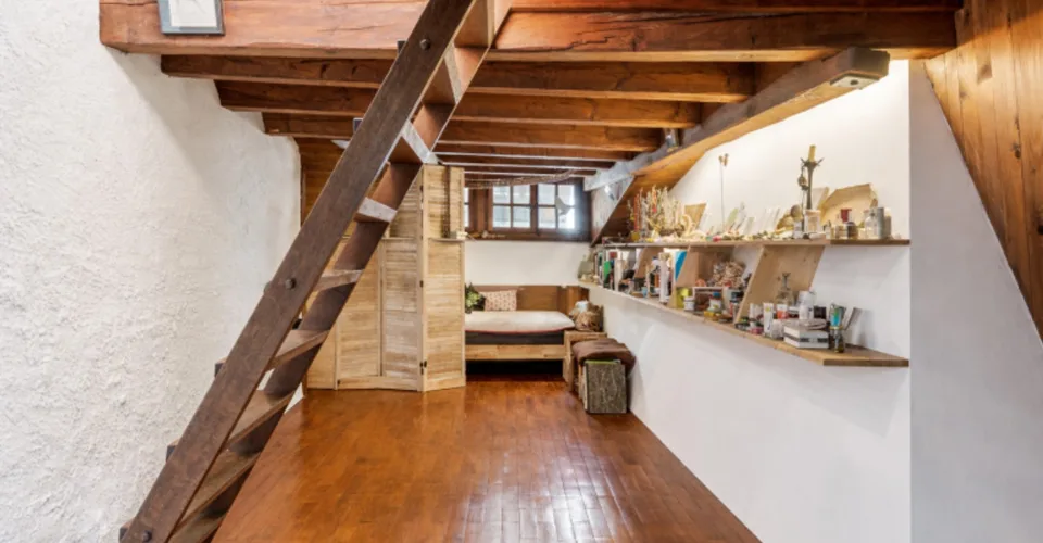 Maison villageoise de caractère balcon en toiture avec très belle vue – Foto 12 von 26