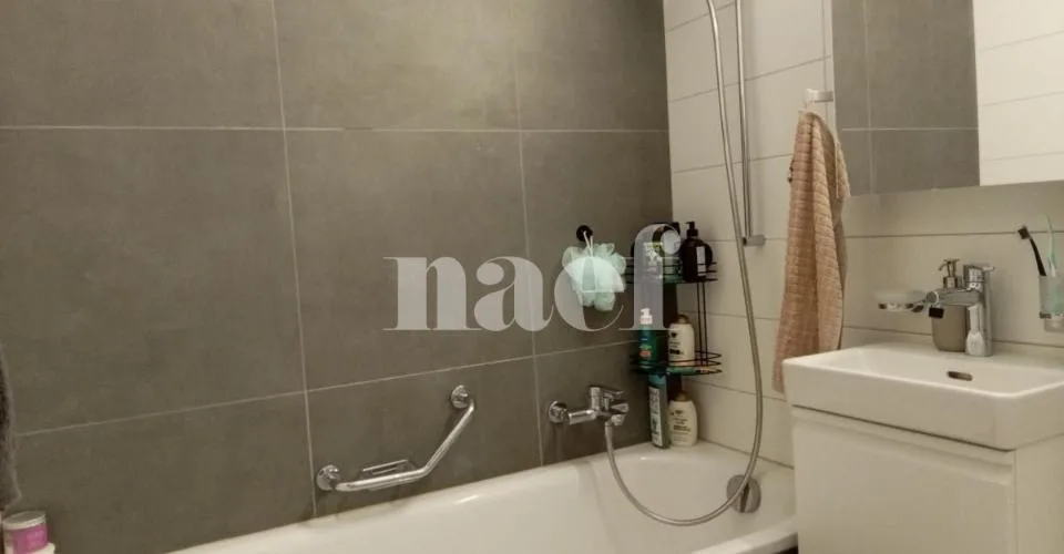 Bel appartement situé dans le haut de la ville – photo 4 sur 8
