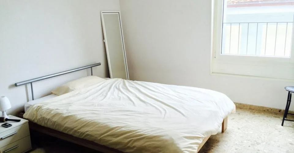Centre Fribourg, rue piétonne, joli 2,5 p. à 1 min. à pied de la gare – photo 3 of 11