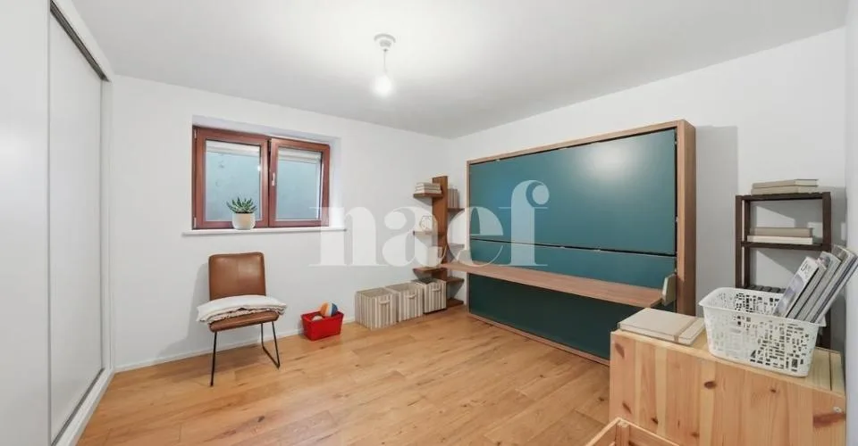 Lumineux et moderne appartement de 3.5 pièces au rez avec grande terrasse