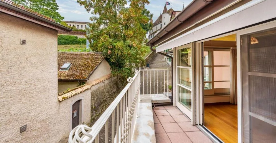 8.5 Zimmer Reihenfamilienhaus in Nyon – Foto 4 von 12