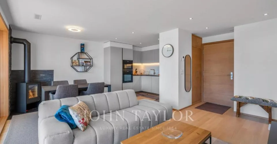 Eleganza alpina nel cuore di Crans-Montana - Appartamento 3.5 locali – foto 2 di 14