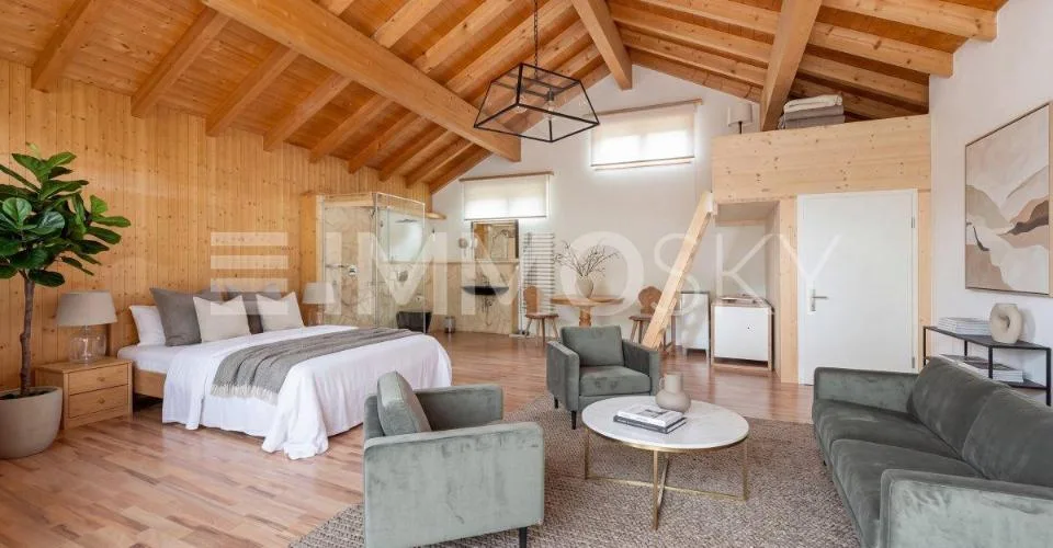 Viel Charme, viel Platz und ein grosszügiges Studio mit eigenem Zugang – Foto 2 von 13