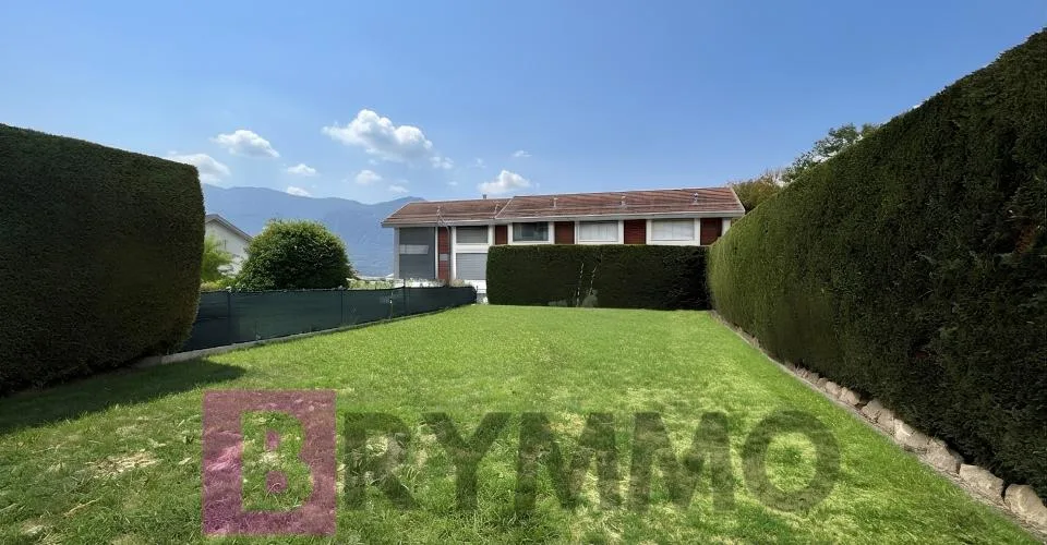 Belle échappée sur le lac pour cette maison familiale d’angle à Mont-sur-Rolle – Foto 24 von 31