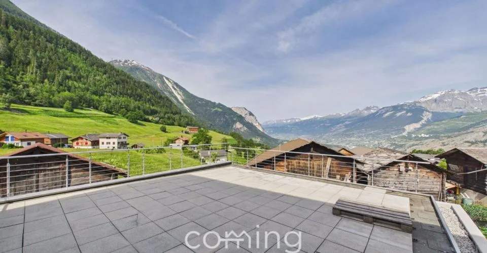 Maison individuelle bifamiliale avec vue panoramique, terrasses, écurie et garage double - Unterems – Foto 8 von 31
