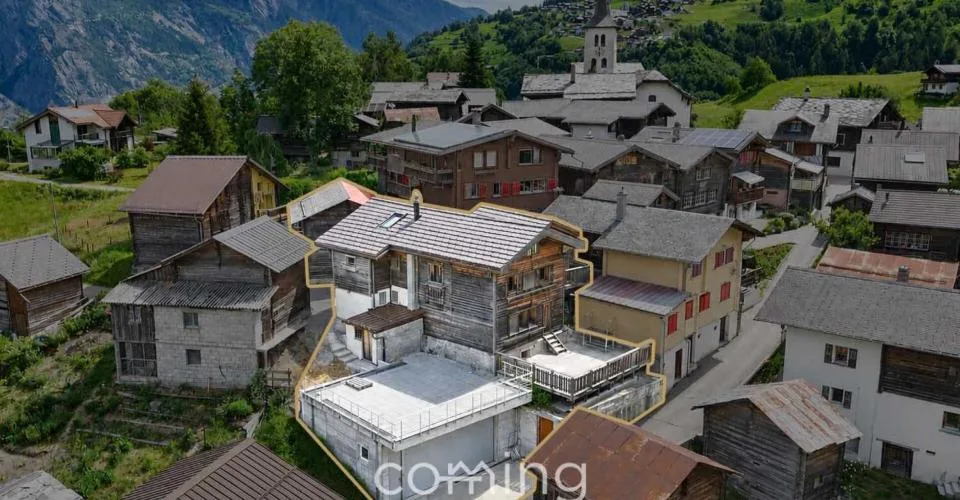 Maison individuelle bifamiliale avec vue panoramique, terrasses, écurie et garage double - Unterems – Foto 3 von 31