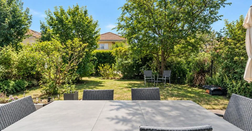 Jolie villa jumelée par les garages à Epalinges – foto 11 di 52
