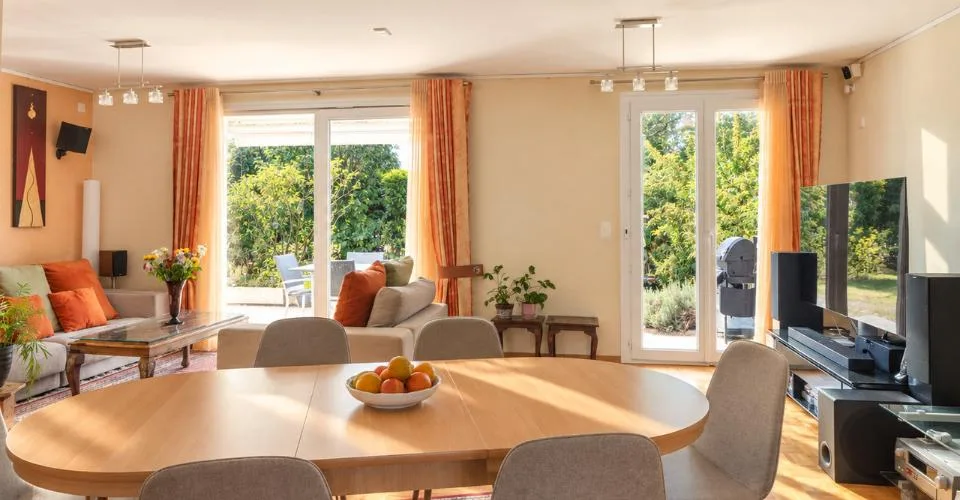 Jolie villa jumelée par les garages à Epalinges – foto 4 di 52