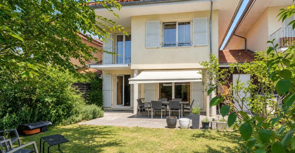 Jolie villa jumelée par les garages à Epalinges – foto 12 di 52
