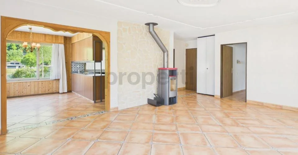 Ampia casa unifamiliare di 6,5 locali con giardino in una posizione unica sull'Aare a Interlaken – foto 17 di 27