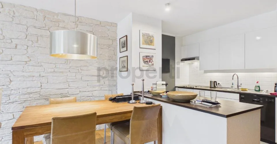 Invest or Live in Scuol: Primary/Secondary Residence, 3.5 Room Terrace Apartment – photo 14 of 24
