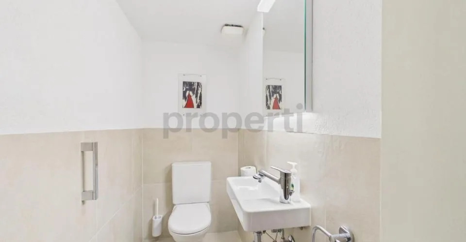 Invest or Live in Scuol: Primary/Secondary Residence, 3.5 Room Terrace Apartment – photo 21 of 24