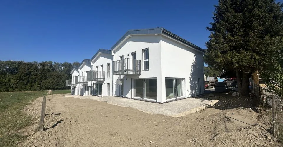DERNIERE VILLA DISPONIBLE GLETTERENS A VENDRE VILLA CONTIGÜE – photo 3 sur 21