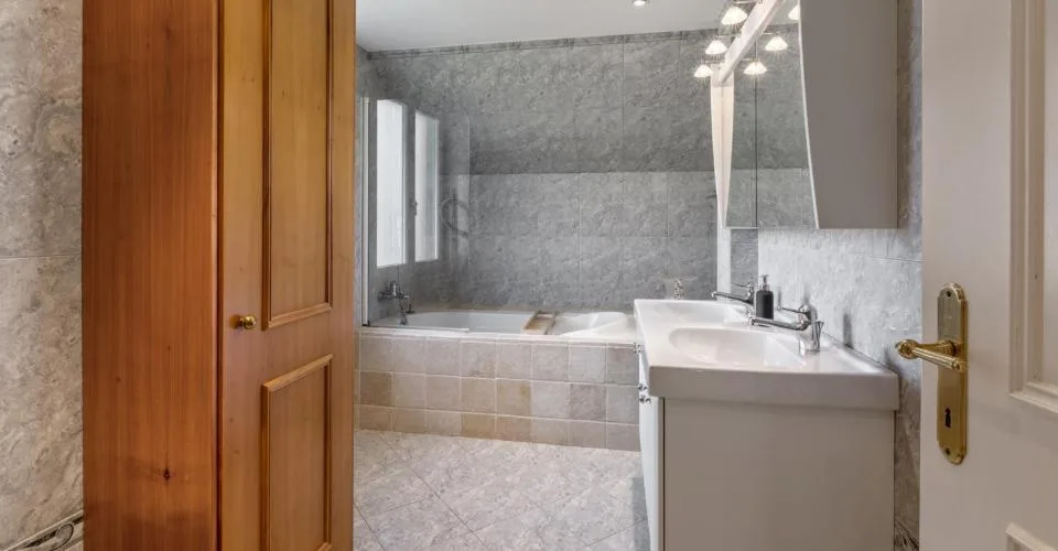 9.5 Zimmer Villa in Blonay – Foto 46 von 52