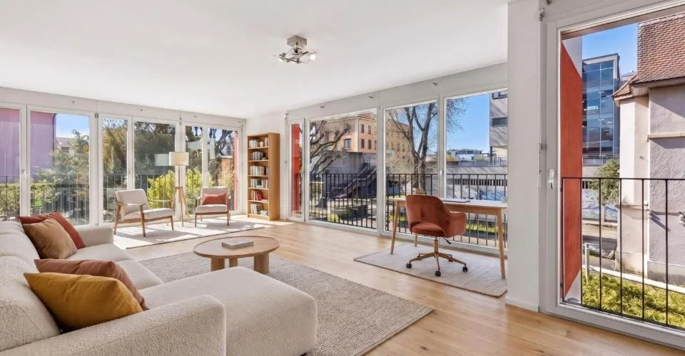 Spacieux appartement de 6,5 pièces au coeur de Bienne – photo 3 sur 30