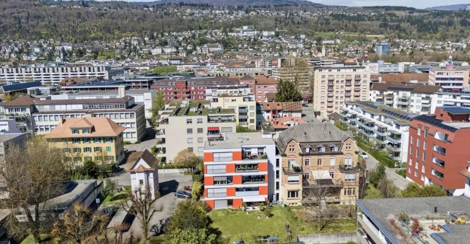 Spacieux appartement de 6,5 pièces au coeur de Bienne – photo 2 sur 30