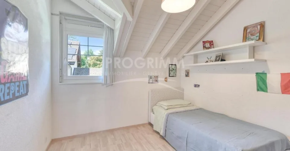 Exclusivité - Maison 3 chambres avec garage - Grande pièce en sous-sol - Jardin