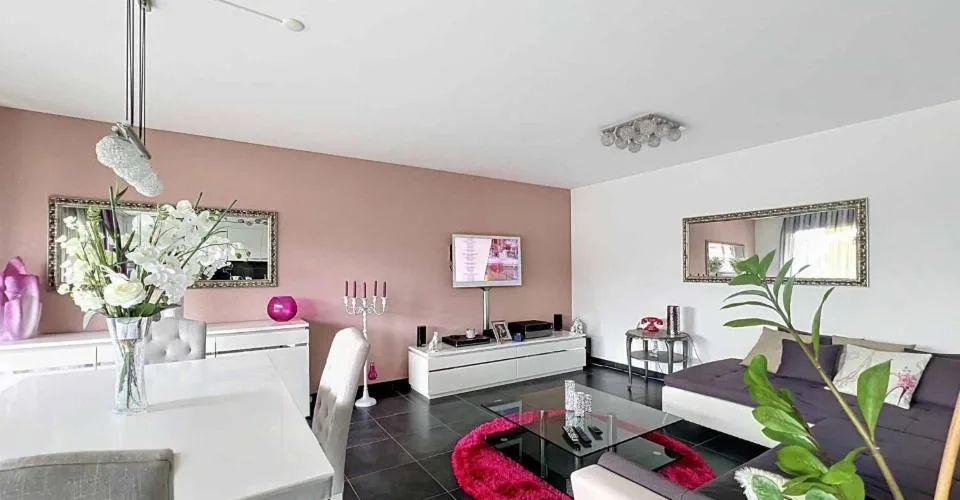 Wohnung mit 4,5 Zimmern und Balkon – Foto 8 von 12