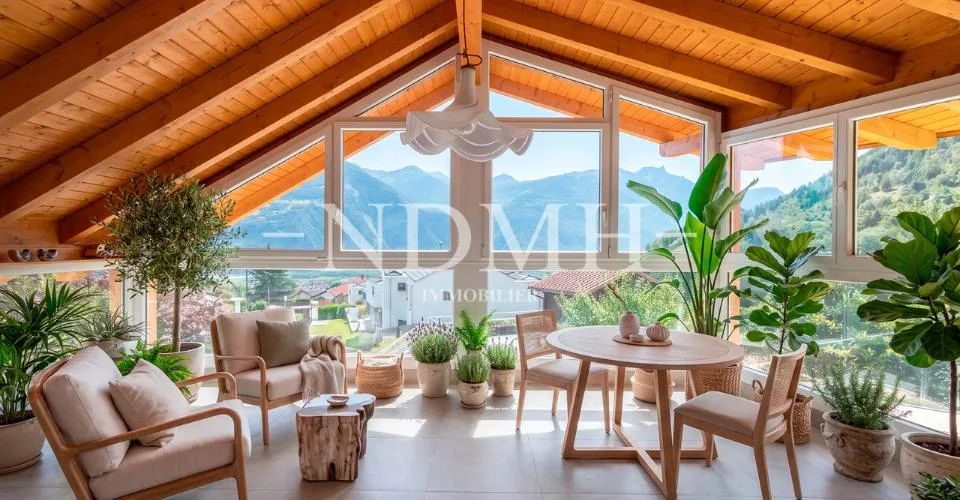 Large villa with two independent apartments – photo 13 of 24