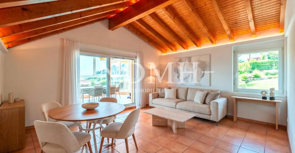 Large villa with two independent apartments – photo 14 of 24