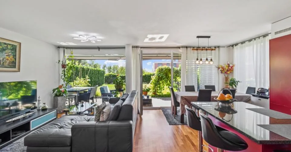 Helles 3.5-Zimmer-Wohnung mit 100 m² Garten. – Foto 15 von 26