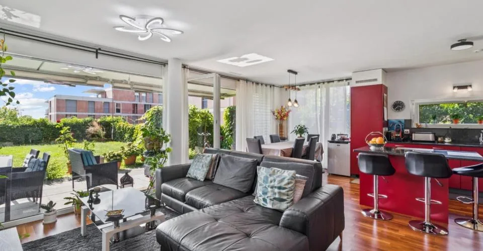 Helles 3.5-Zimmer-Wohnung mit 100 m² Garten. – Foto 16 von 26