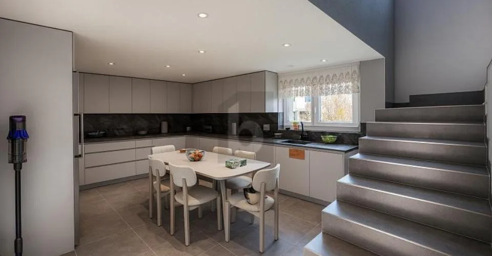 VÖLLIG RENOVIERTE MODERNE AUSSERGEWÖHNLICHE – Foto 8 von 12
