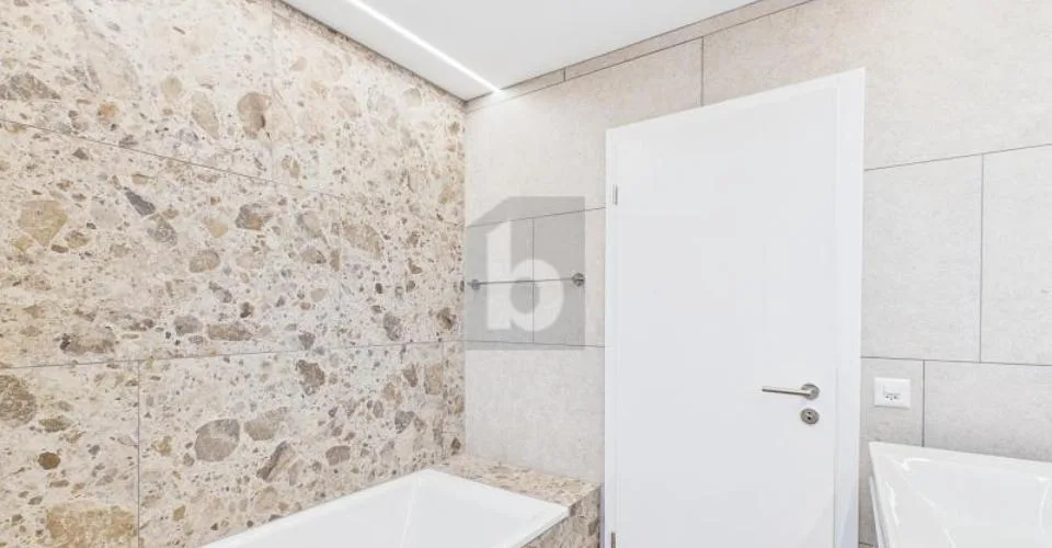 FINITION HAUTE GAMME, AVEC VUE SUR LE VERT, BEAUCOUP D'ESPACE – photo 10 sur 12