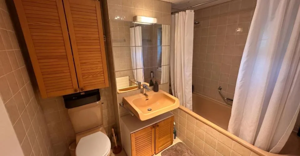 Frisch renovierte Wohnung, historisches Gebäude von 1750