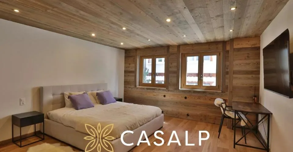 Wunderschöne 4.5-Zimmer-Wohnung in renoviertem Stockwerkeigentum im Zentrum von Crans – Foto 15 von 26