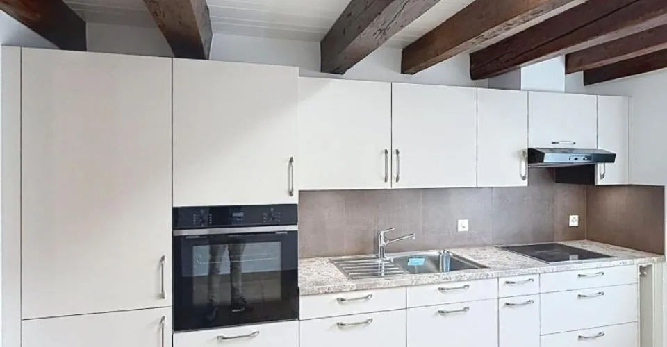 Charming Triplex House with Garden