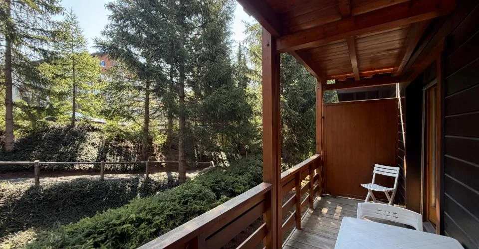 À louer à Crans-Montana – Charmant appartement 2,5 pièces avec balcon dans un environnement boisé. By Sunimmo… – Foto 4 von 12