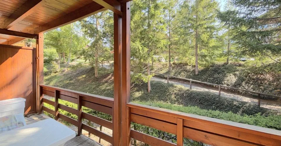 À louer à Crans-Montana – Charmant appartement 2,5 pièces avec balcon dans un environnement boisé. By Sunimmo… – Foto 12 von 12