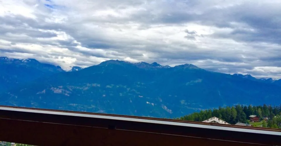 Appartement de standing 3 chambres à louer à Crans-Montana – Vue panoramique et emplacement privilégié – photo 8 sur 8
