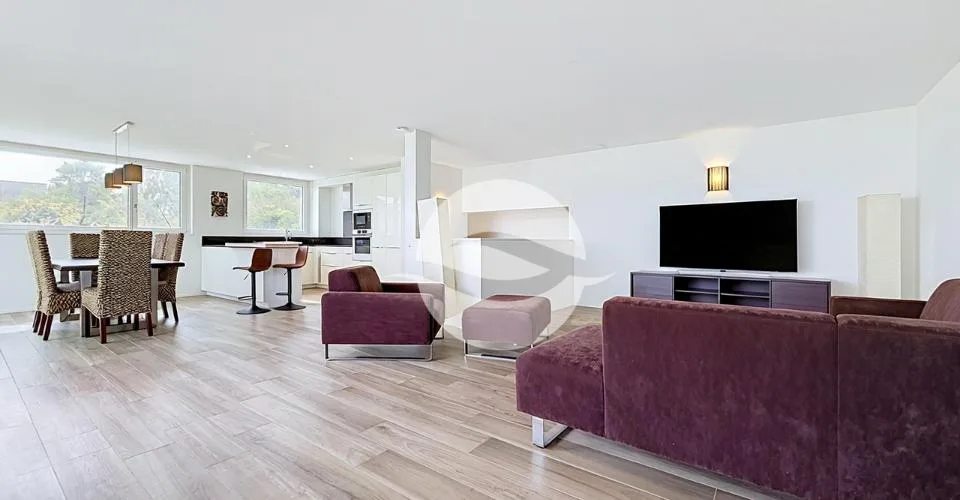 Magnifique Duplex Vue lac et Alpes - Piscine et jardin commun