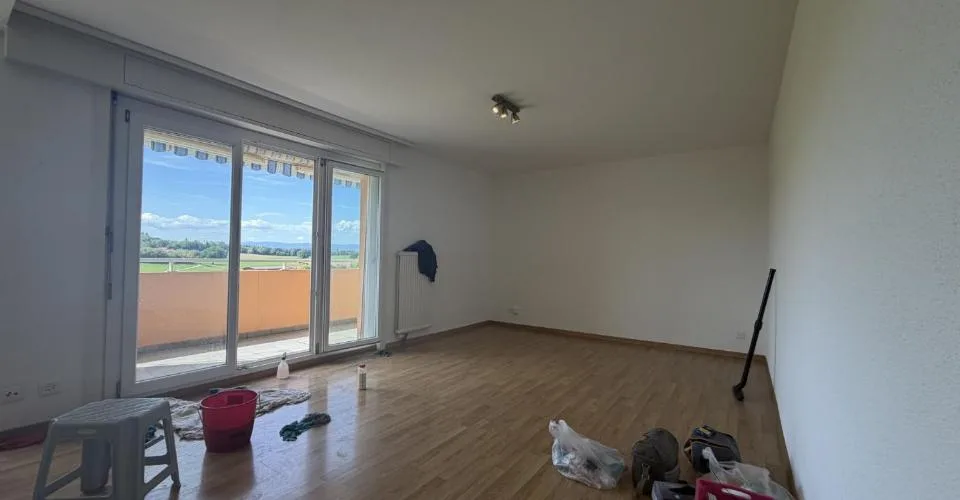 Appartement de 3.5 pièces sis au rez-de-chaussée