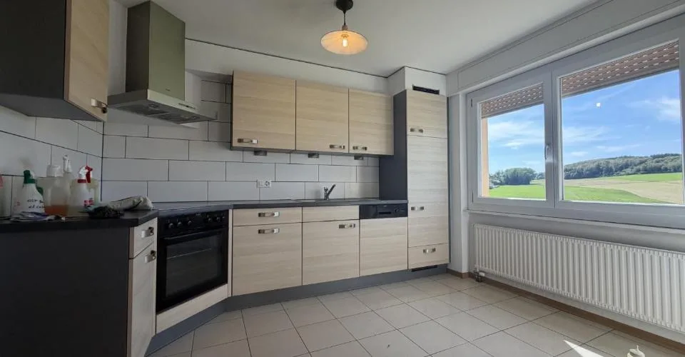 Appartement de 3.5 pièces sis au rez-de-chaussée