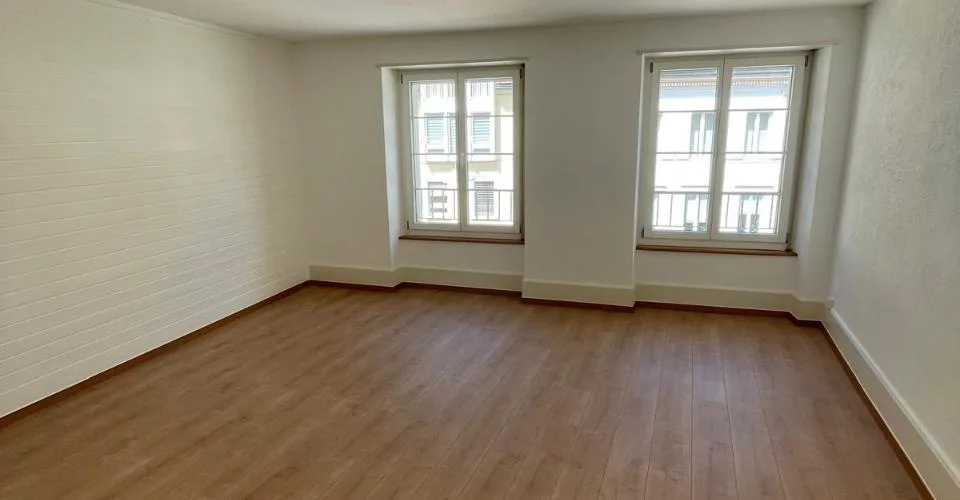 A louer: appartement de 4 pièces - Place du Marché 2, St-Imier – Foto 8 von 8