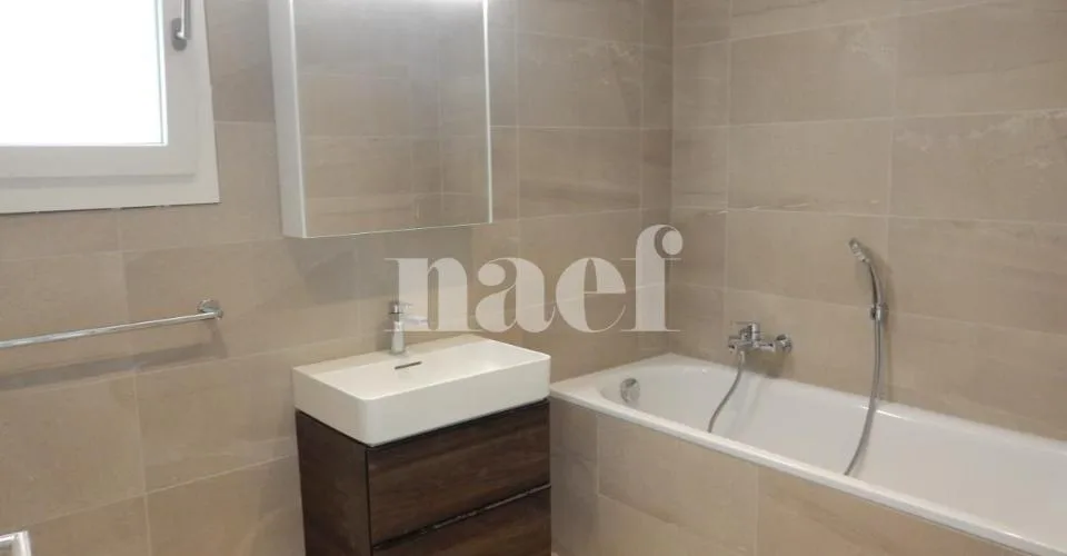Très bel appartement de 3.5 pièces au rez-de-chaussée avec terrasse et jardin